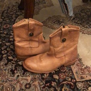 Frye Melissa button short zip boots